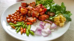 Gỏi mít non thịt ba chỉ: món trộn dân dã đậm vị tuổi thơ