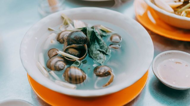 Ốc bươu làm món gì ngon? 7 món từ ốc bươu dễ làm tại nhà