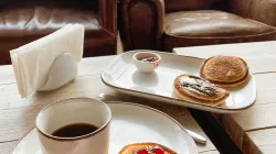 Pancake phô mai mứt mơ: cách làm mềm xốp, thơm béo cho bé
