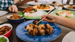 Thực đơn bữa tối siêu nhanh: 3 mâm cơm nấu xong trong 30 phút