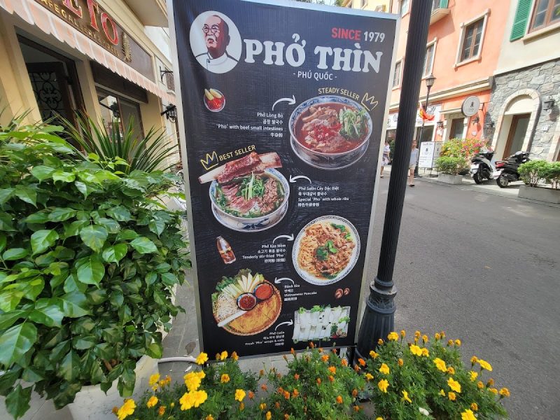 Thực đơn Phở Thìn 4