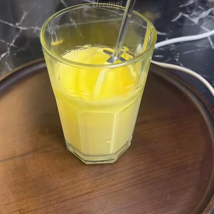 Kem trứng đánh bông