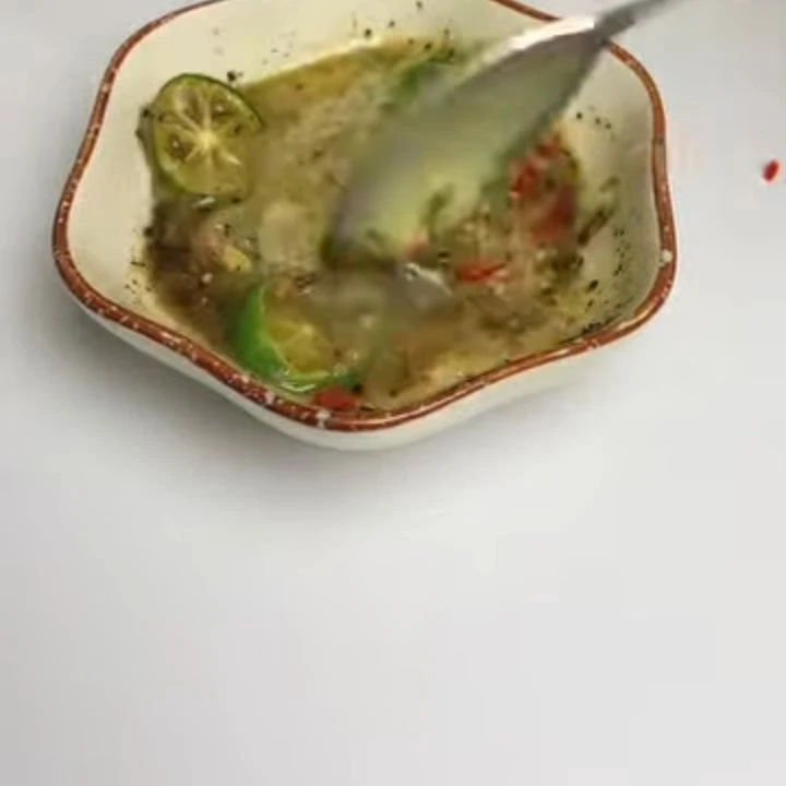 Bát muối chấm gà