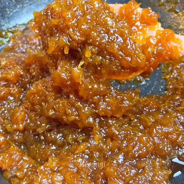 Sên mứt dứa