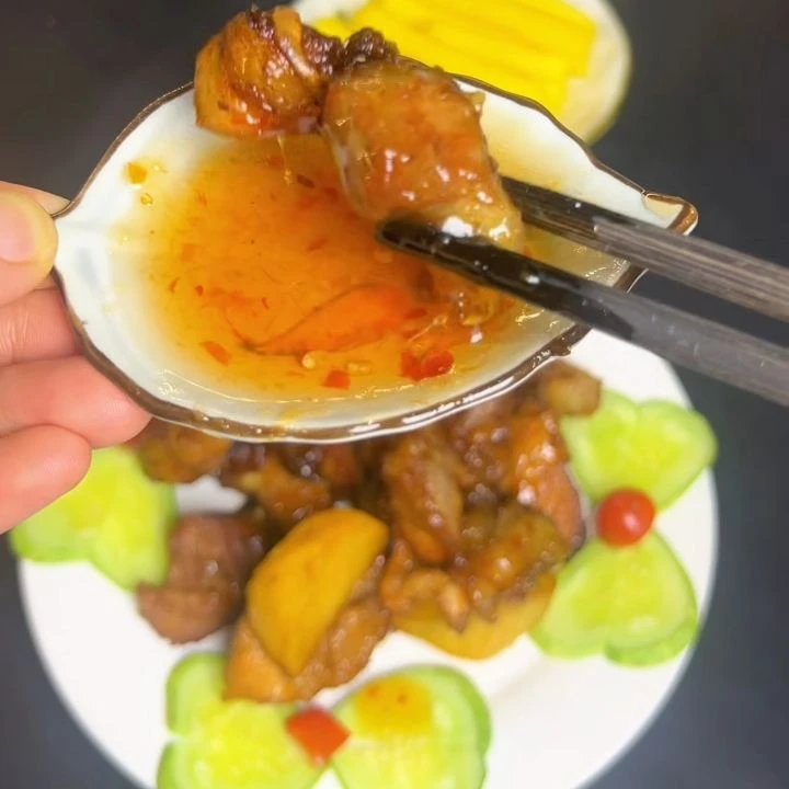 Thịt nướng lười khoai tây