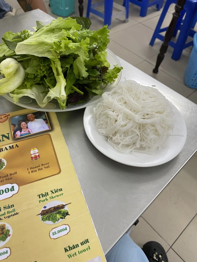 Bún chả Hương Liên - Lê Văn Hưu