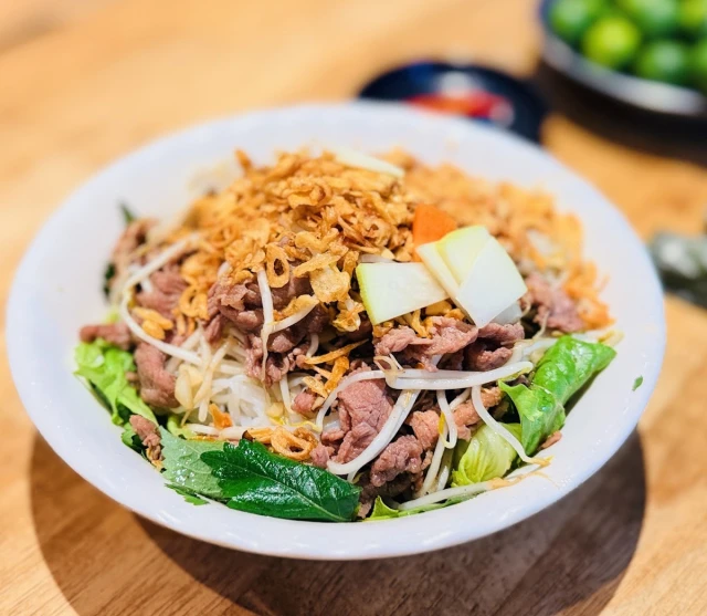 Bún bò Nam Bộ Bách Phương - Hàng Điếu