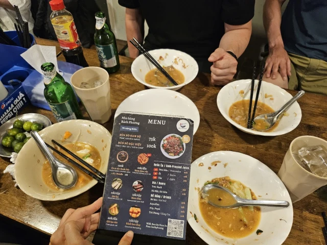Bún bò Nam Bộ Bách Phương - Hàng Điếu