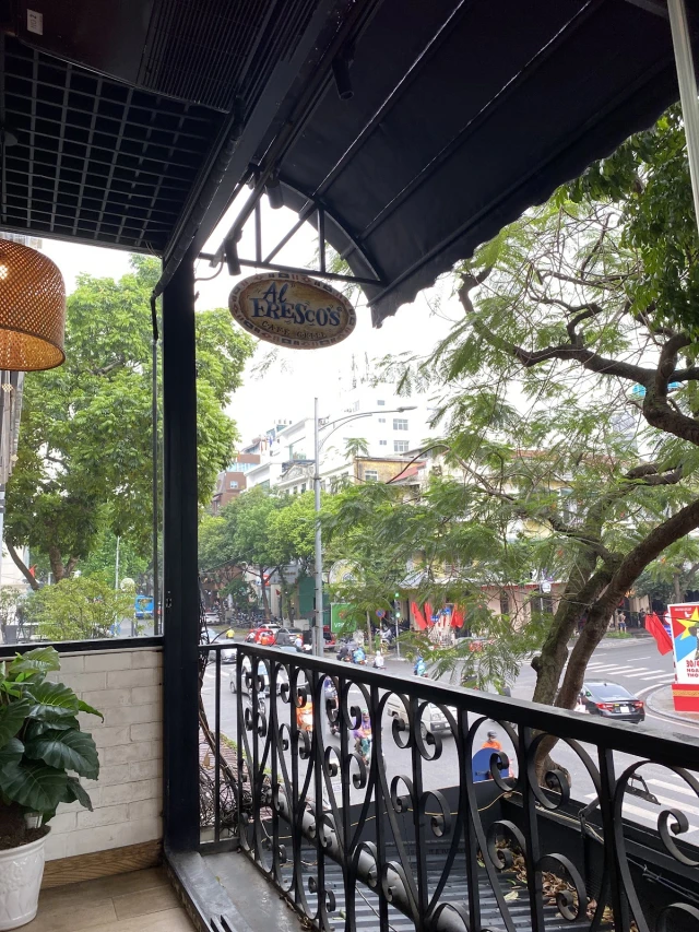 Al Fresco’s - Hai Bà Trưng - không gian 4