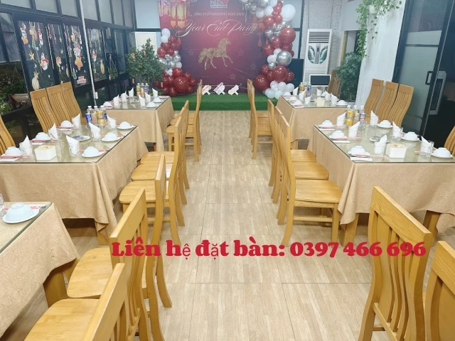 Ẩm Thực Hồng Hạc - KĐT mới Tây Nam Linh Đàm - không gian 1