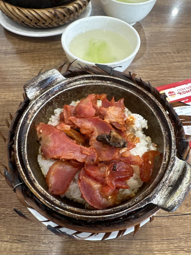 Kombo - Cơm Niêu Singapore - Nguyễn Phong Sắc