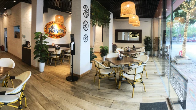 Al Fresco’s - Hoàng Ngân - không gian 1