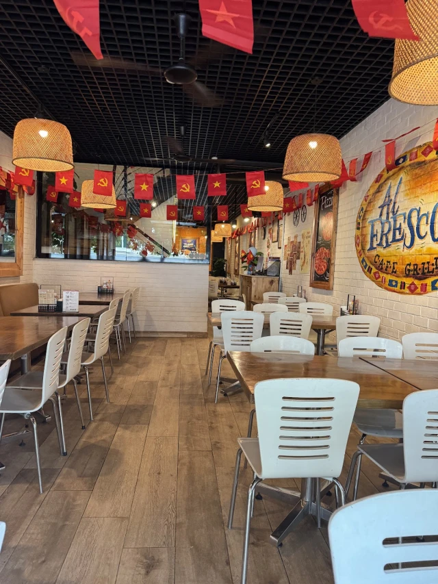 Al Fresco's - Láng Hạ - không gian 5