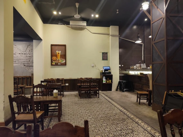 Al Fresco's - Láng Hạ - không gian 4