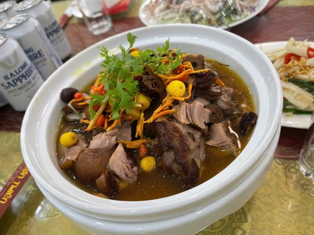 Sơn Thiên – Trần Kim Xuyến