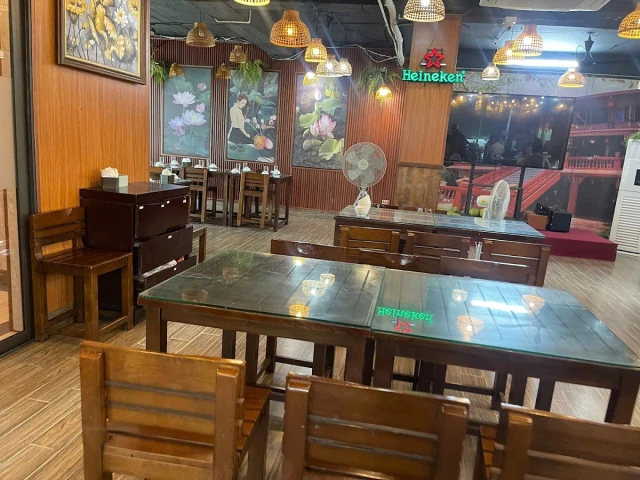Sơn Thiên – Trần Kim Xuyến - không gian 2
