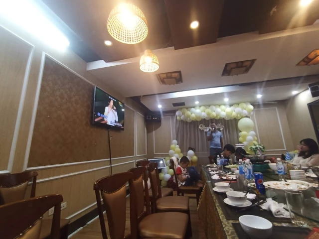 Sơn Thiên – Trần Kim Xuyến - không gian 6