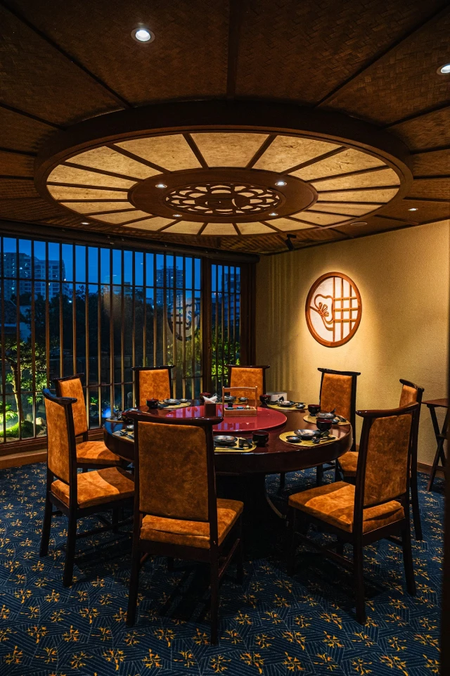 Nhà hàng Hatoyama - Vạn Phúc - không gian 1