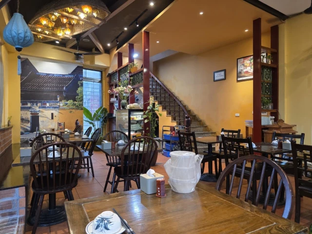 Vị Quảng – Nguyễn Chí Thanh - không gian 2