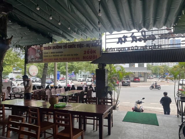 Quán Nhà Ta - Mạc Thái Tông - không gian 3