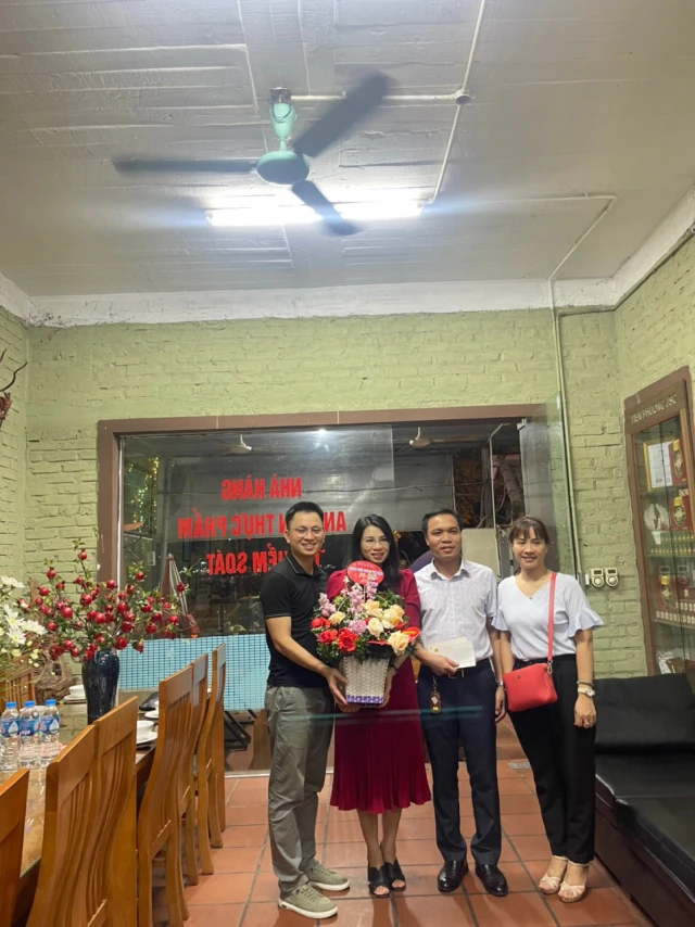 Chim To Dần - Hà Nam Quán - Phạm Văn Đồng - không gian 6
