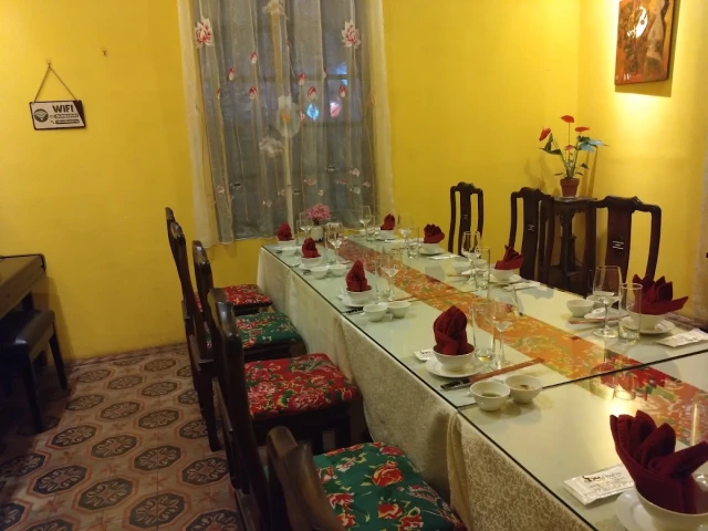 Old Hanoi Restaurant - Tôn Thất Thiệp - không gian 6