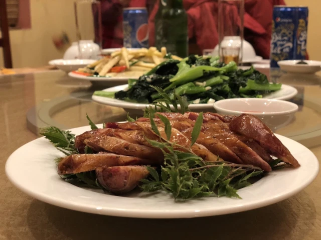 Quả Trám - Phùng Hưng