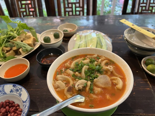 Tiêu Dao Quán - Nguyễn Khuyến