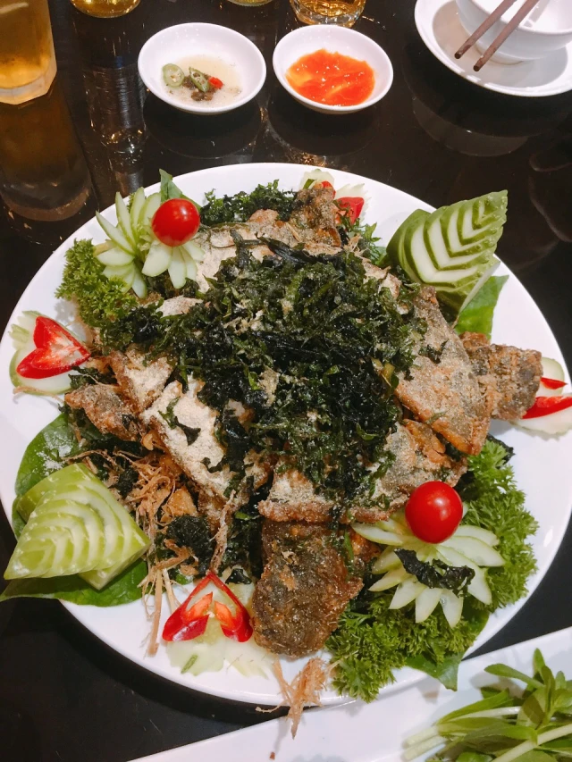 Lahata Restaurant - Dương Đình Nghệ