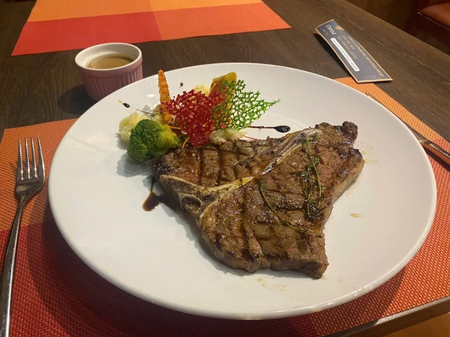VanHoangGroup - L'amour Steak - Hà Đông