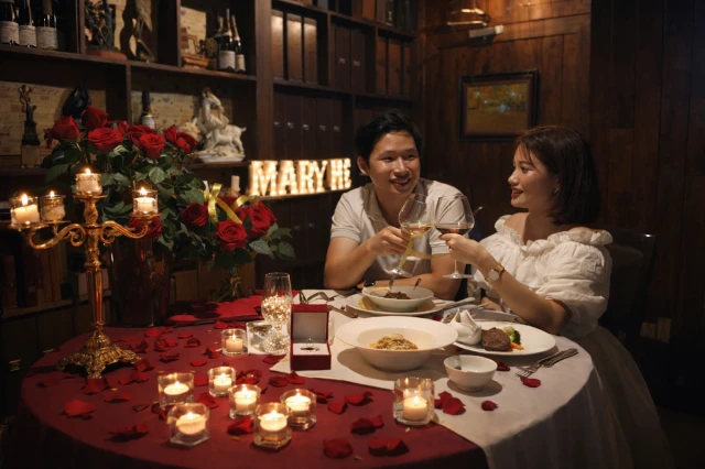 VanHoangGroup - L'amour Steak - Hà Đông - không gian 3