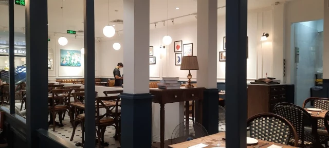 Le Monde Steak - Times City - không gian 4