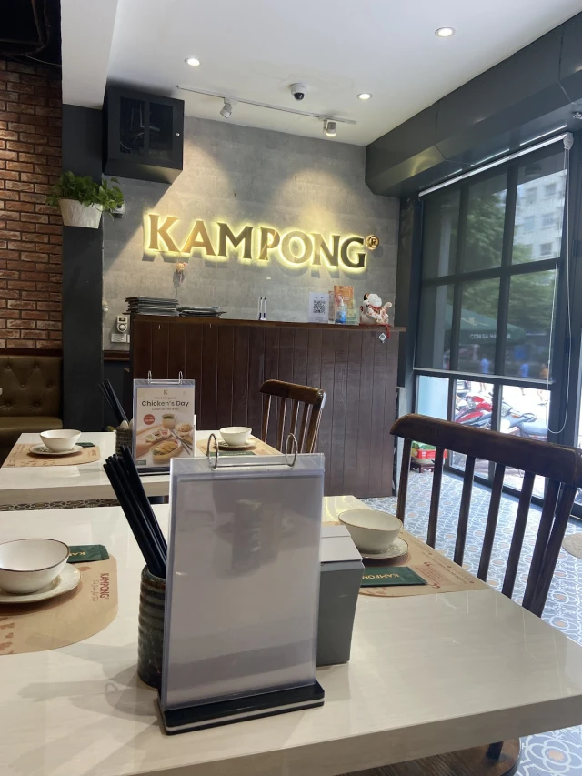 Kampong Chicken House - Cơm Gà Hải Nam - Nguyễn Hoàng - không gian 5