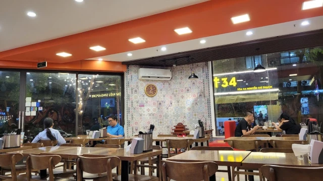 Kombo - Cơm niêu Singapore - Nguyễn Cơ Thạch - không gian 6