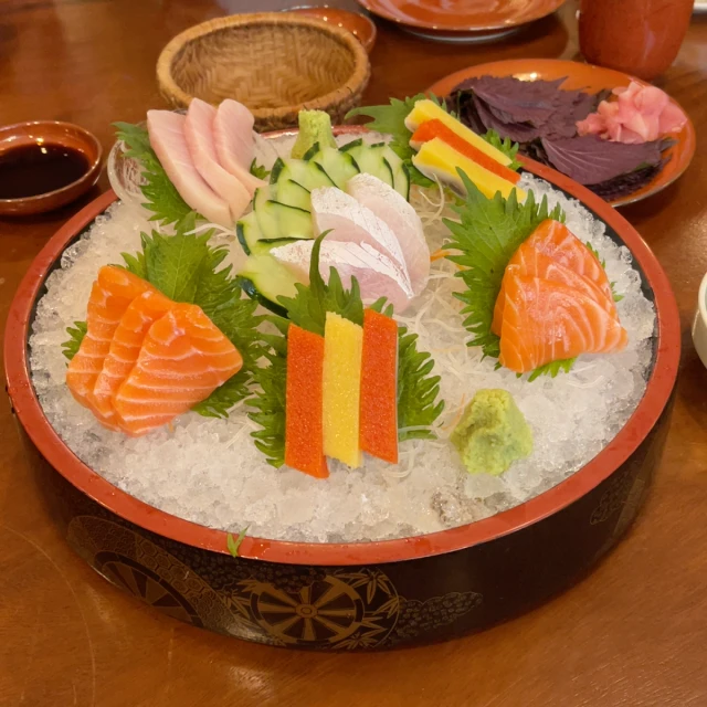 Kiến Đỏ Akaari - Trần Thái Tông