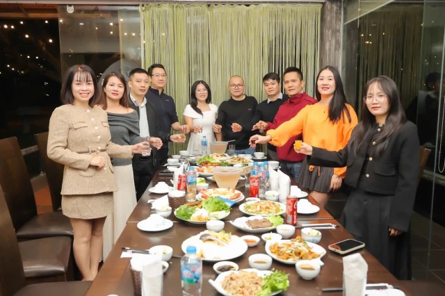 Kim Long Garden - Đường Đê Vàng - không gian 1
