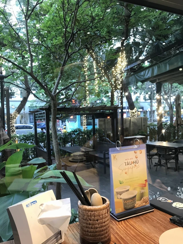 Kampong Chicken House - Cơm gà Hải Nam - Hoàng Đạo Thúy - không gian 5