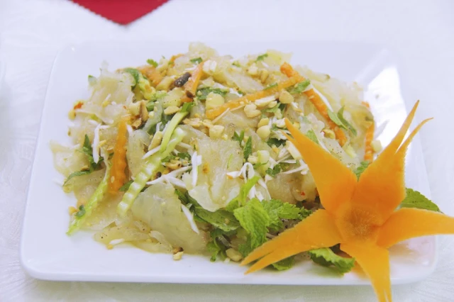 Mạnh Cá Lăng - Phạm Hùng