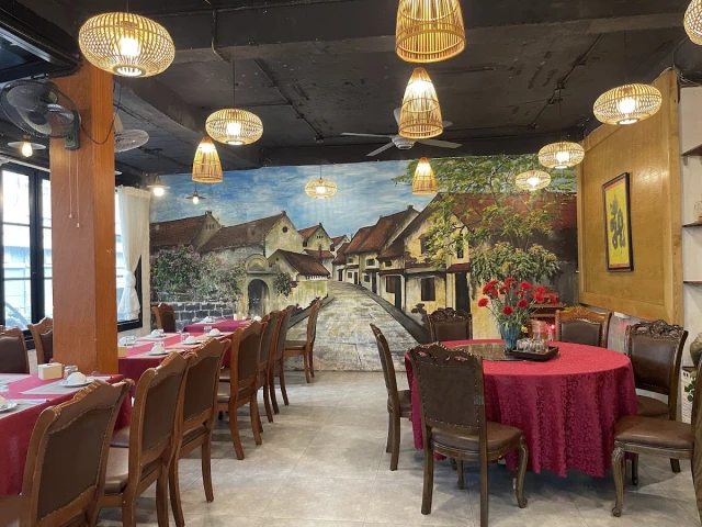 Mạnh Cá Lăng - Phạm Hùng - không gian 5