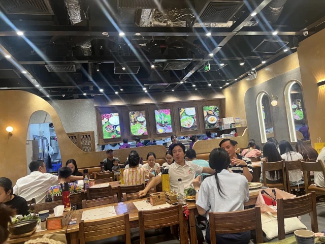 Nét Huế - Aeon Mall Hà Đông - không gian 1