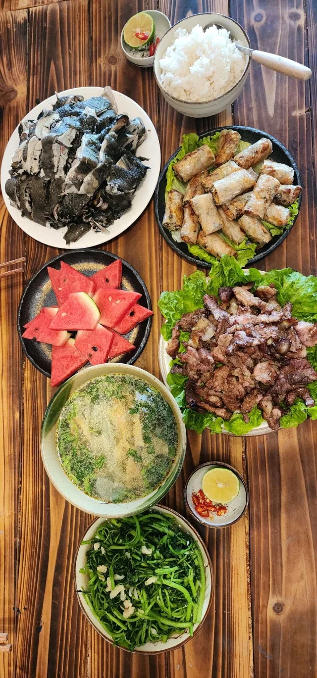 Ngan Ngon Trâm - Hàng Nón
