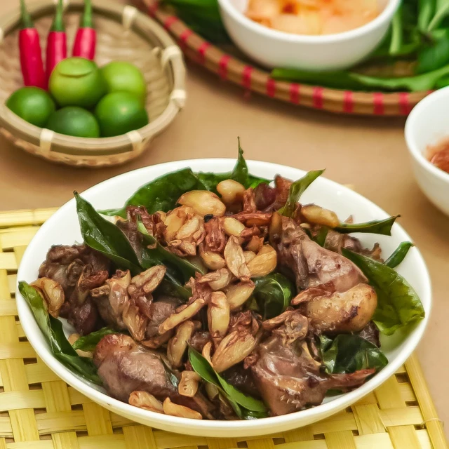 Ngan Ngon Trâm - Hàng Nón - không gian 4