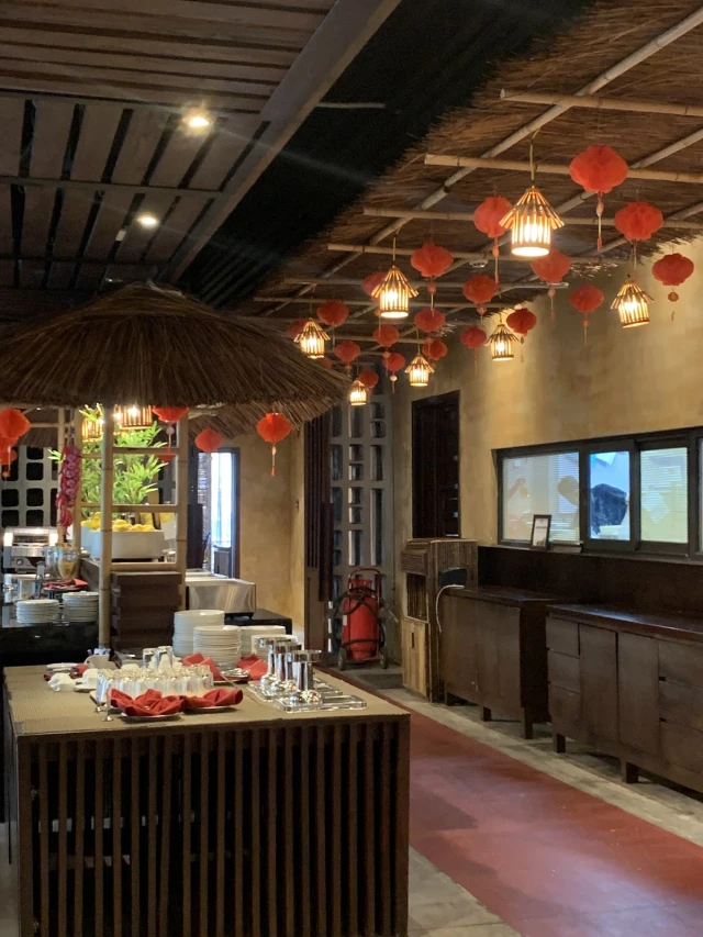 Chợ Quê - Duy Tân - không gian 3