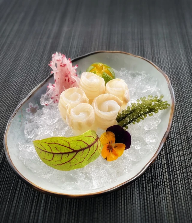 Sushi House - Vạn Phúc