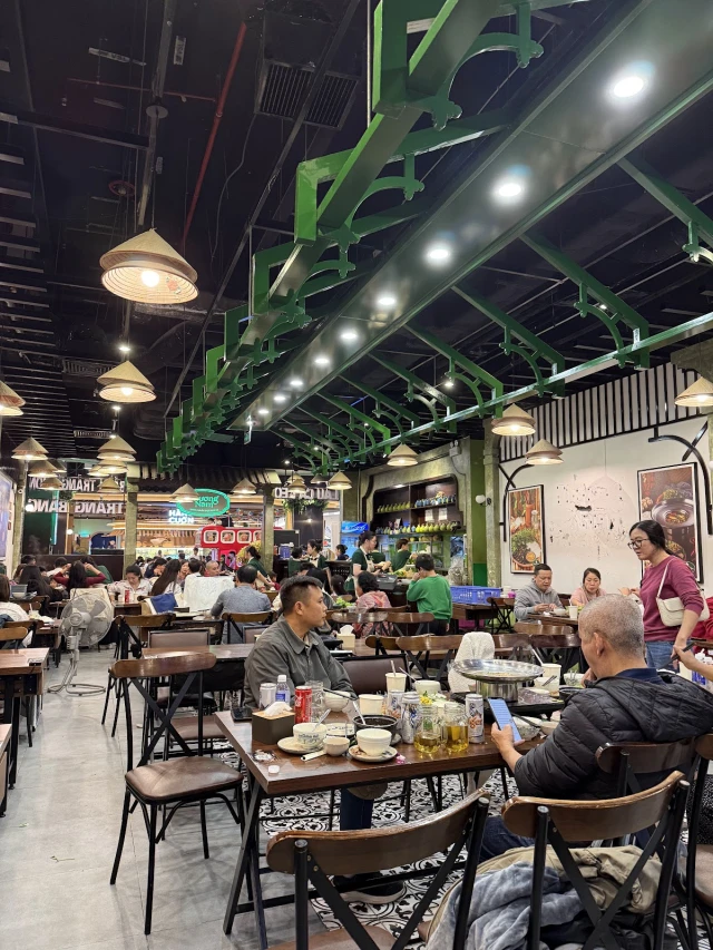Phương Nam - Aeon Mall Hà Đông - không gian 2