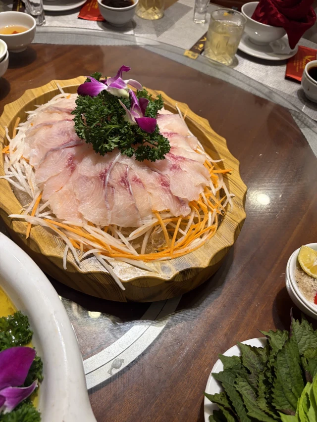 Vượng Quán - Nguyễn Như Uyên