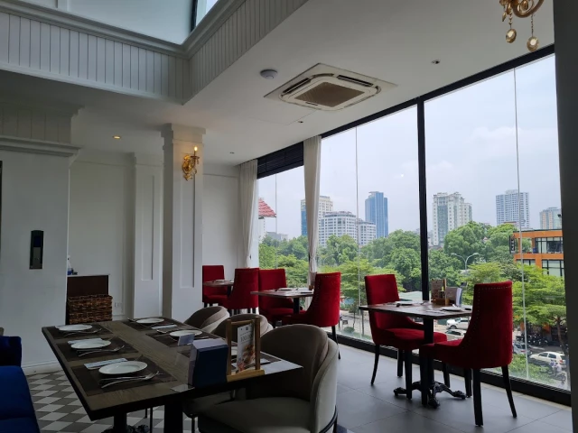 Le Monde Steak - Đào Tấn - không gian 6