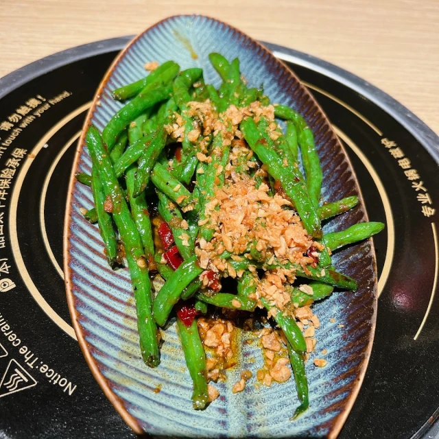 Mani Thai - Nguyễn Đình Chiểu