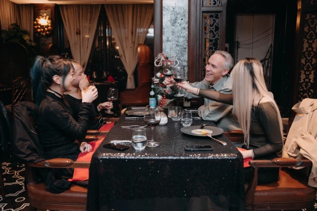 The Gourmet Corner - Tạ Hiện - không gian 4