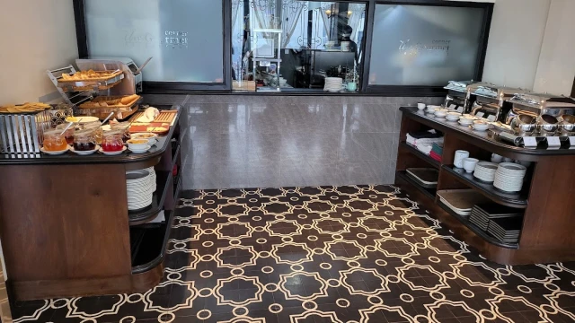 The Gourmet Corner - Tạ Hiện - không gian 6